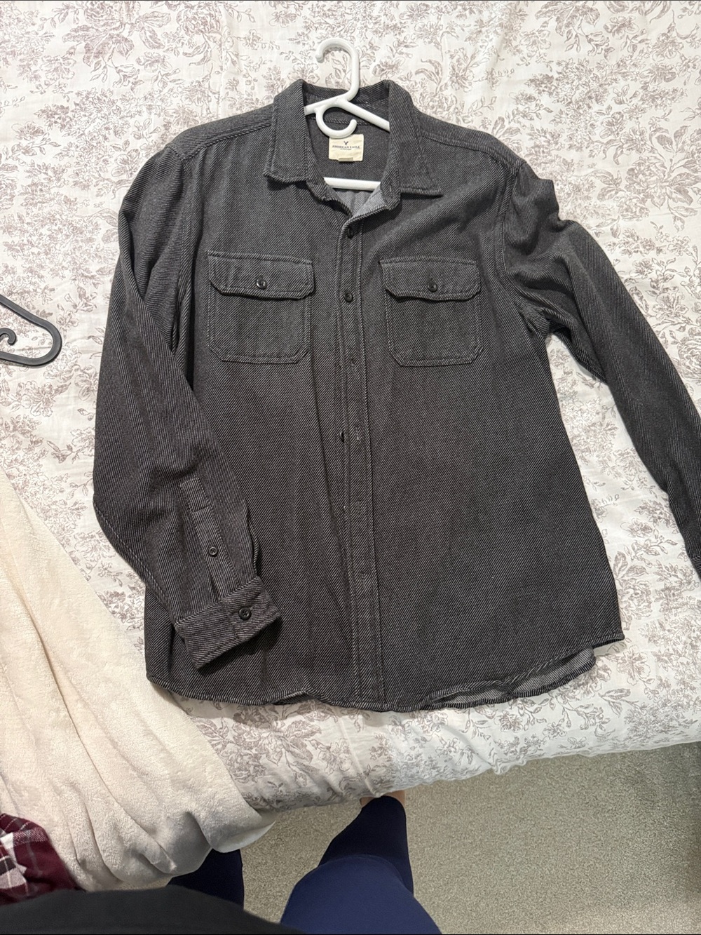 American Eagle Men’s Button Down